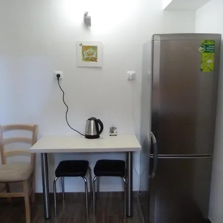 Natalie Apartment *